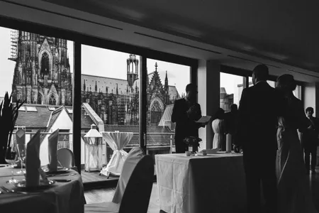 Trauung mit Blick auf den Kölner Dom