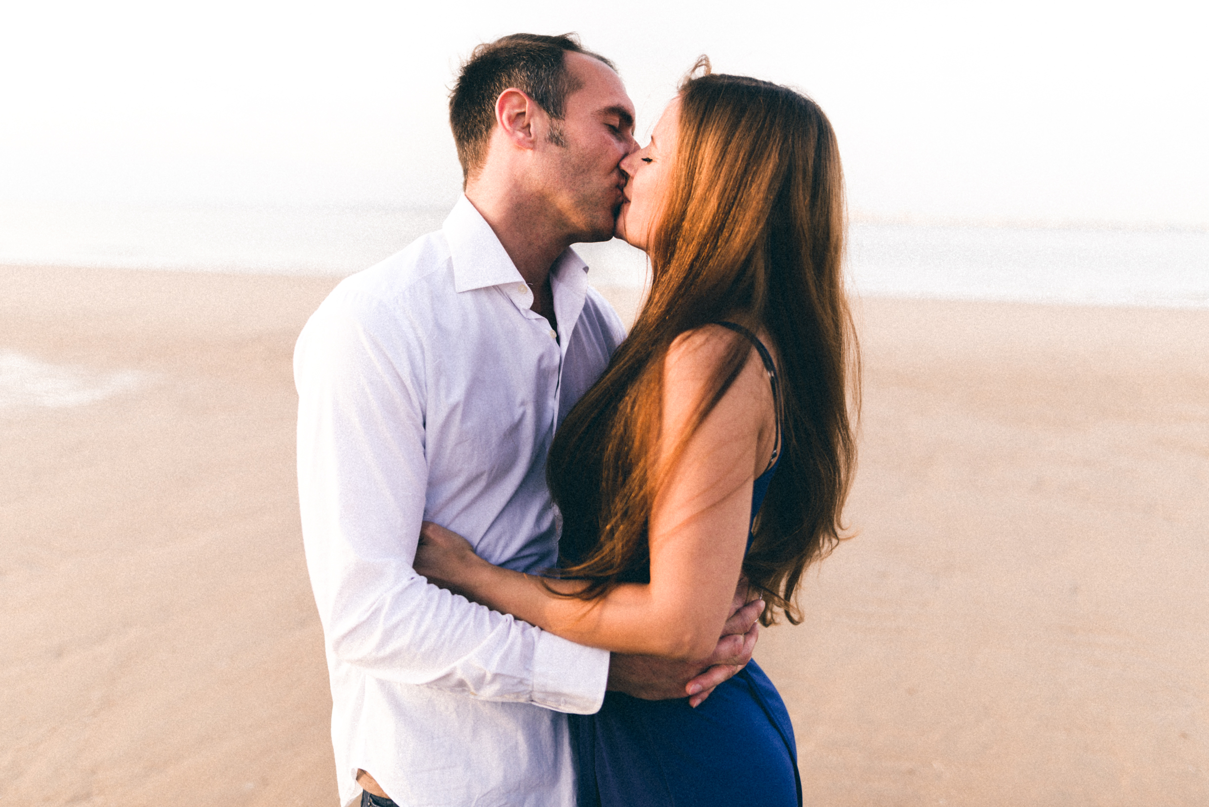 Bild zu Caro & Henning - Paarshooting in Breskens am Meer