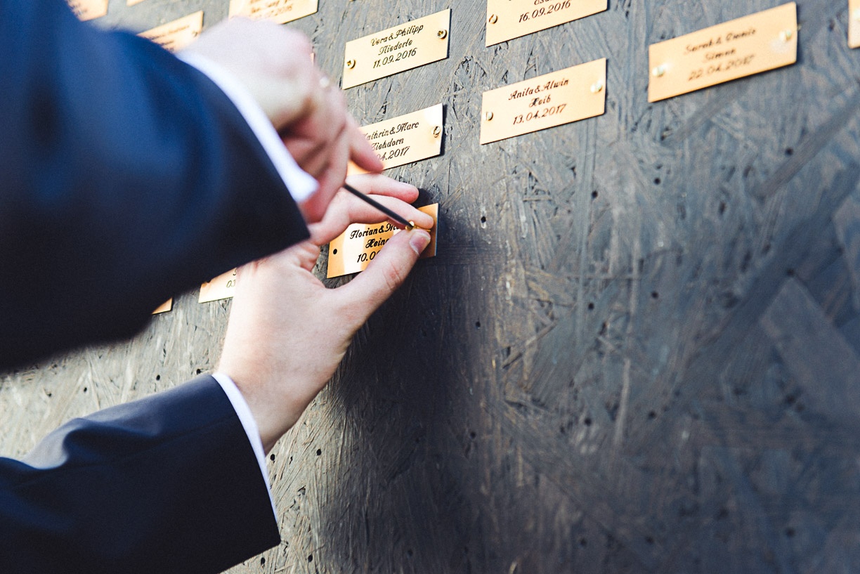 Bild zu Eine Männerhochzeit im Naafshäuschen in Lohmar