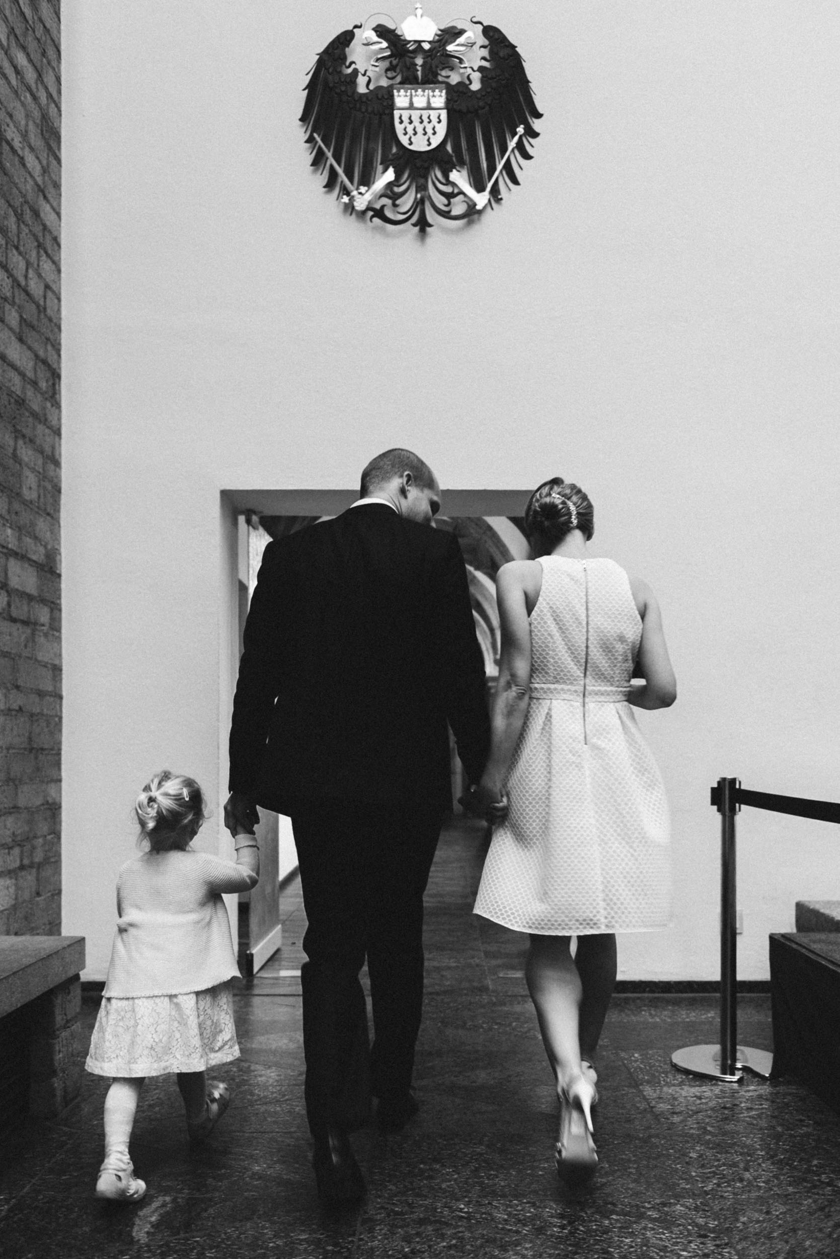 Bild zu Freie Trauung am Kölner Dom