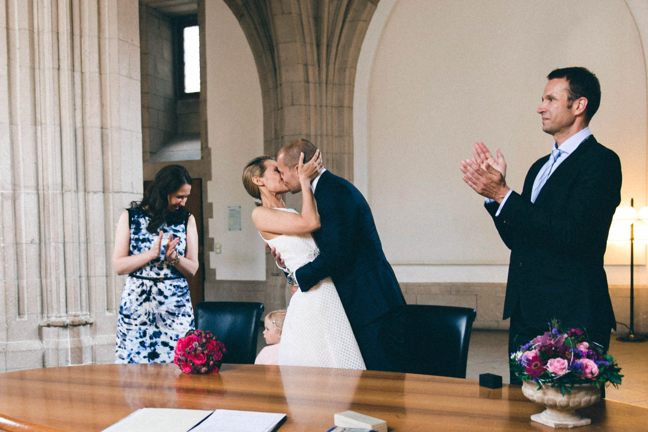 Bild zu Freie Trauung am Kölner Dom