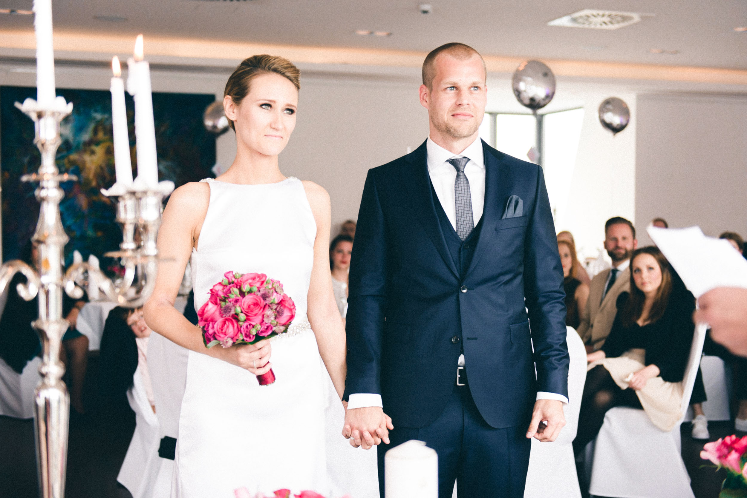 Bild zu Freie Trauung am Kölner Dom