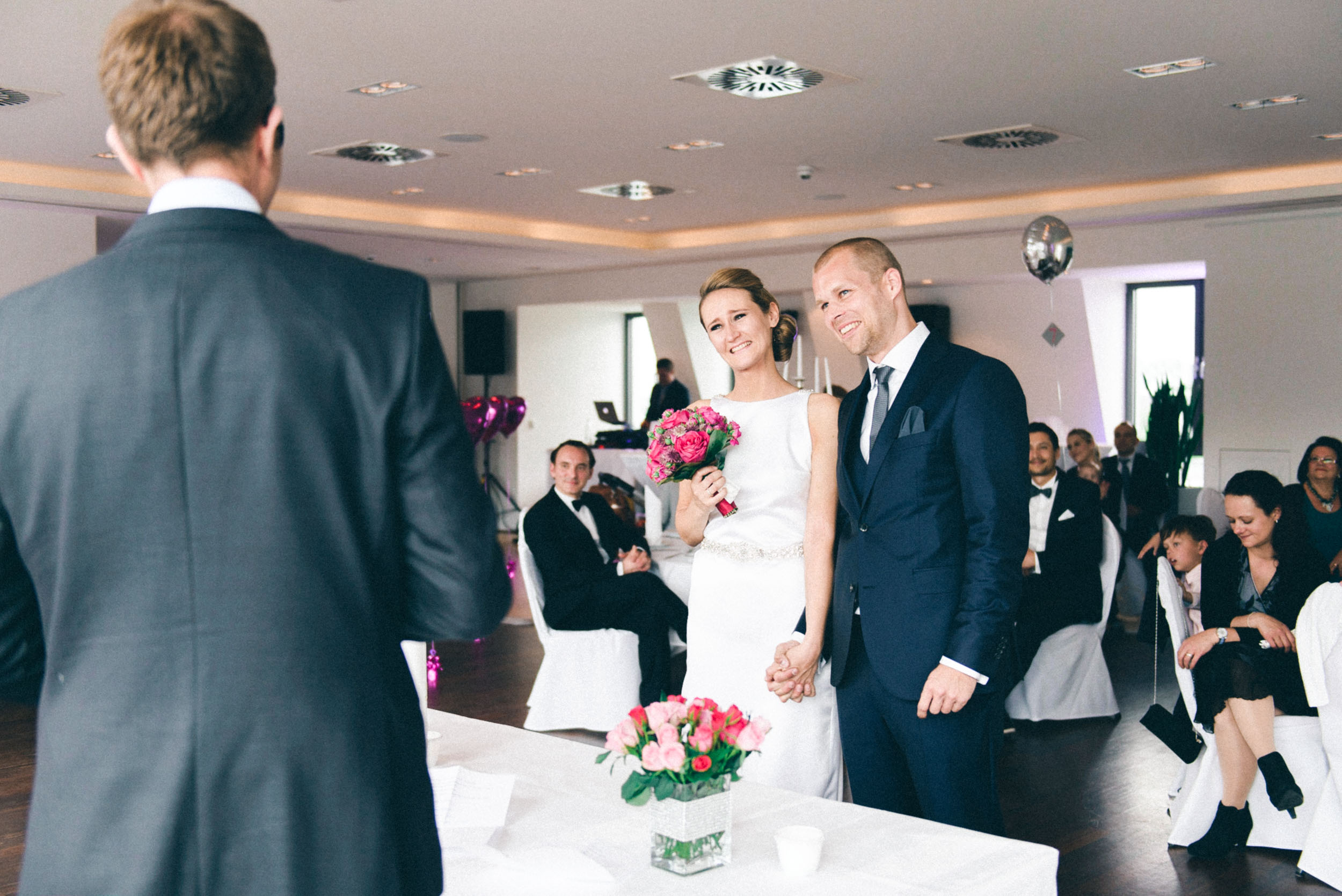 Bild zu Freie Trauung am Kölner Dom