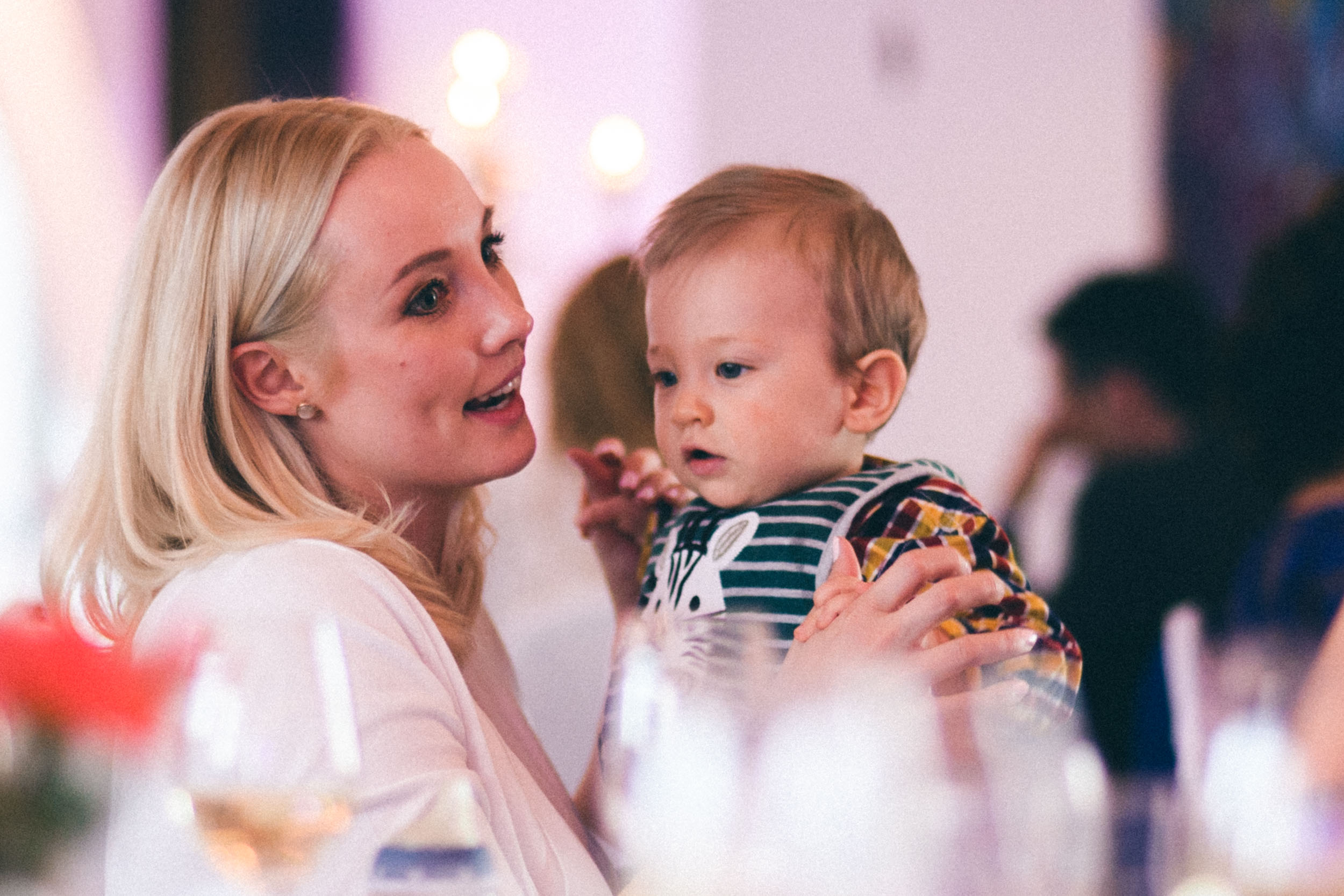 Bild zu Freie Trauung am Kölner Dom