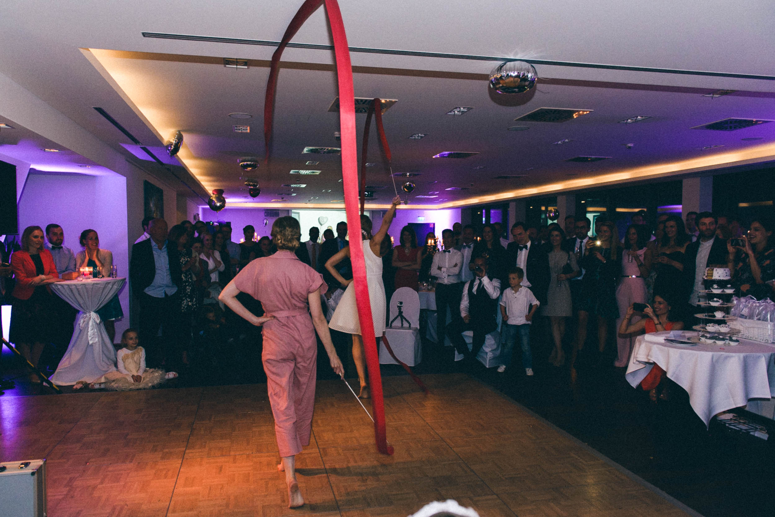 Bild zu Freie Trauung am Kölner Dom