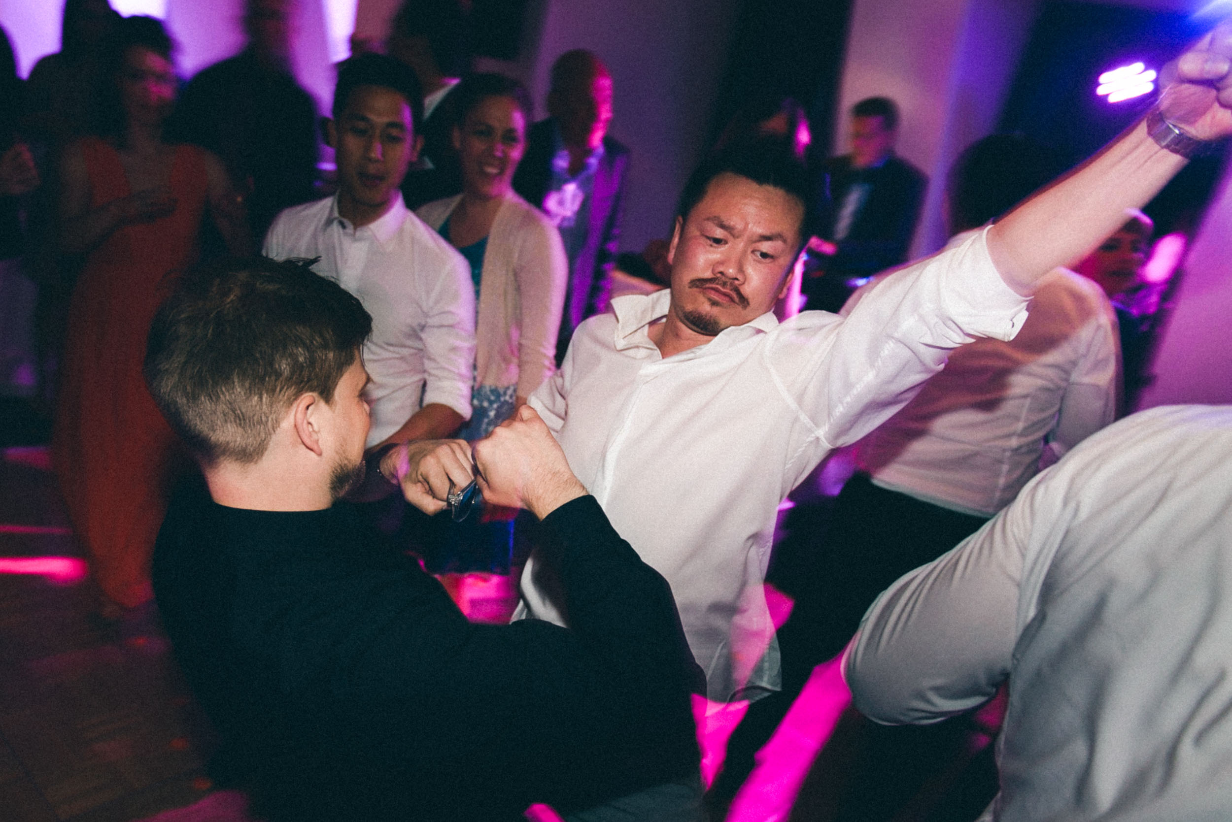 Bild zu Freie Trauung am Kölner Dom