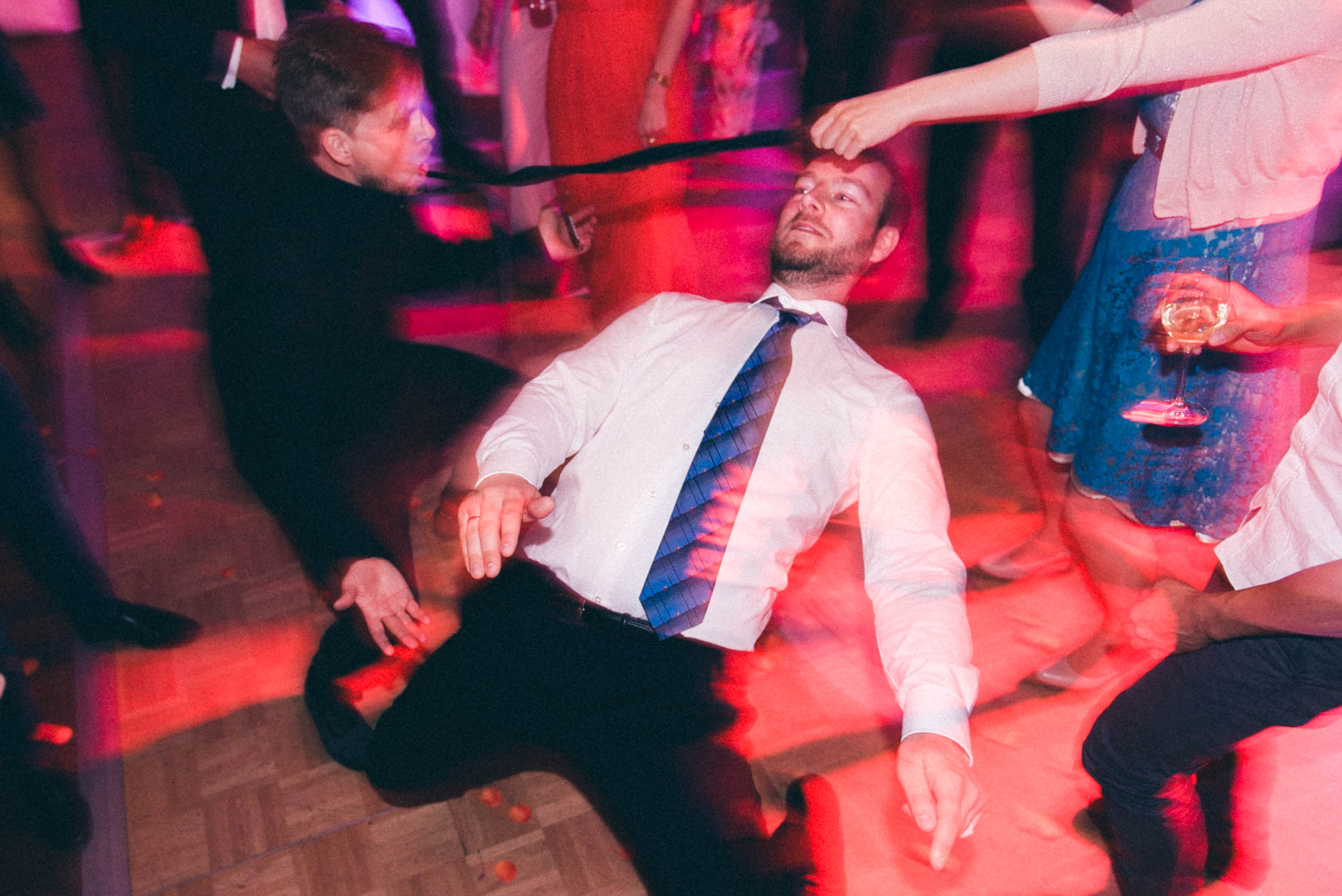 Bild zu Freie Trauung am Kölner Dom