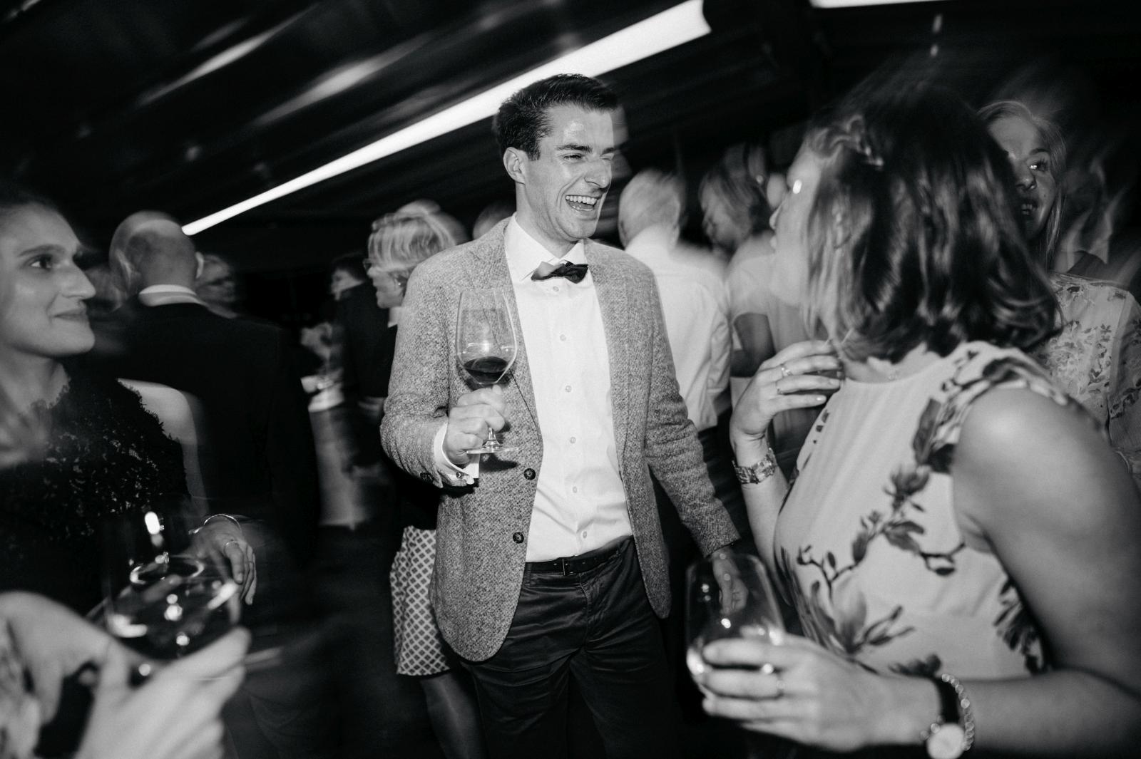 Hochzeitsfeier auf dem Rolandsbogen in Remagen